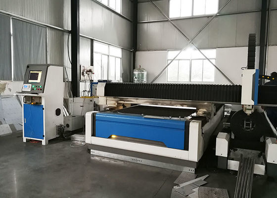 品質  2KW-40KW Tube and Plate Integrated Fiber Laser Cutting Machine 工場