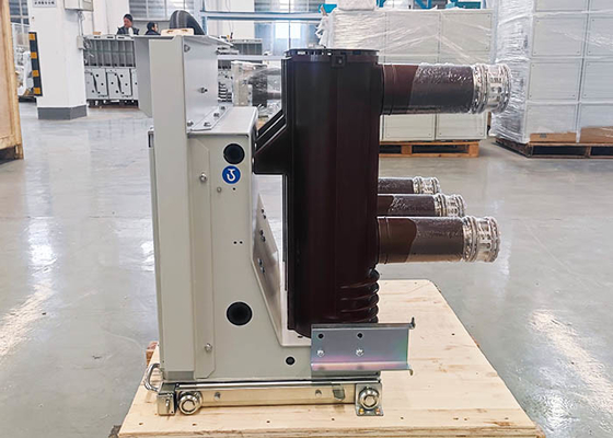 VS1電気機器の真空の遮断器12kv 50hz三相力630A