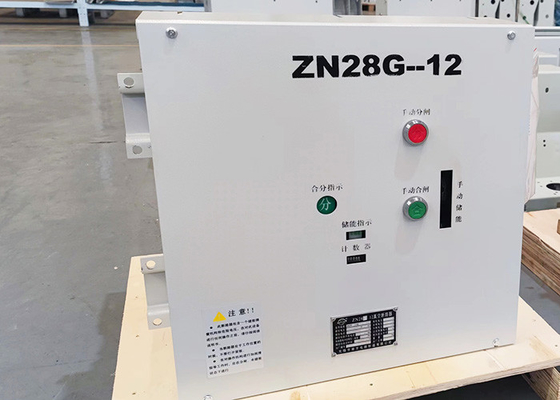 50KA高圧真空の遮断器三相AC 50HZ 12KV 4000Aに