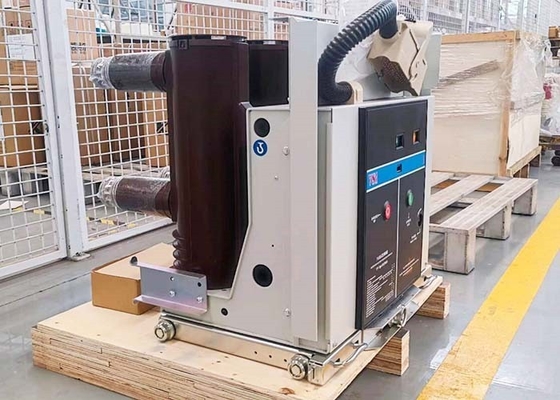 VS1-12電気機器の真空の遮断器12KV 50hz三相力630A 25KA