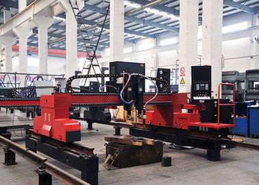 松下電器産業モーターを搭載する産業ガントリー タイプCNC血しょう炎の金属の打抜き機
