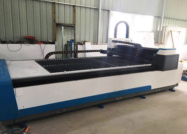 穏やかな鋼鉄繊維CNCレーザーのカッター、1500 x 3000mm 1000W繊維レーザーの打抜き機