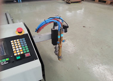 Hongyudaの高さ制御を用いる小型携帯用容易な操作CNC血しょう版の打抜き機