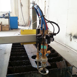 炎トーチによって自動化される血しょう打抜き機、高さのコントローラー小さいCNCの打抜き機