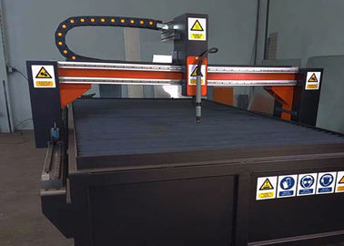 高精度な鋼鉄CNC血しょう打抜き機CNC2-1500X3000のテーブルのタイプ炎