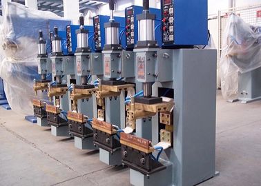 特別なDNシリーズ移動可能な電極を搭載する空気のシーム溶接機械25~150KVA