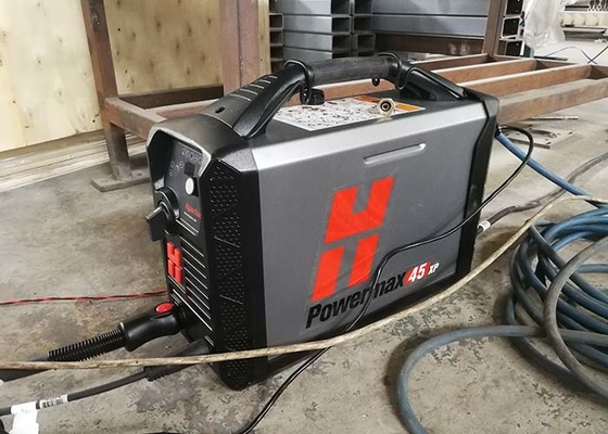 鉄板と電動ドアプラズマ切断システムのためのCNCライトポール溶接機