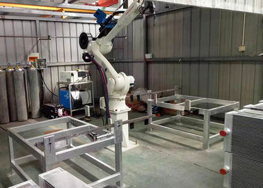 自動アルミニウムひれおよび管の熱交換器のロボット工学の溶接機
