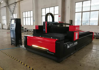 FastCAMの1500X3000mm Hyperthem CNC血しょう金属板の打抜き機のテーブルのタイプ