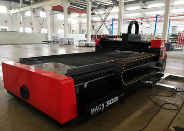FastCAMの1500X3000mm Hyperthem CNC血しょう金属板の打抜き機のテーブルのタイプ
